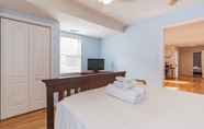 Kamar Tidur 6 917 S 8th St Stylish 3 Bedroom Home in Bella Vista