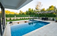 Swimming Pool 5 Marvelous Villa With Pool and Jacuzzi in Fethiye