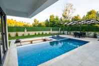 Swimming Pool Marvelous Villa With Pool and Jacuzzi in Fethiye