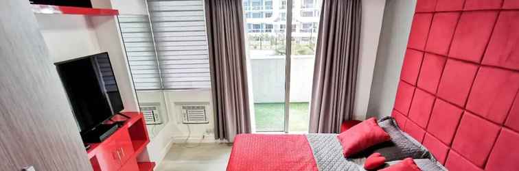 ห้องนอน Fully Furnished Cozy Apartment in Azure