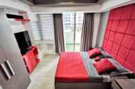 ห้องนอน Fully Furnished Cozy Apartment in Azure