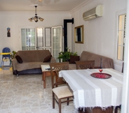 Bedroom 7 Beautiful and Large 3-bed Villa in Lapta, Cyprus