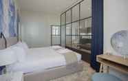 Kamar Tidur 7 Liiiving-Luxury Beachfront Apartment III