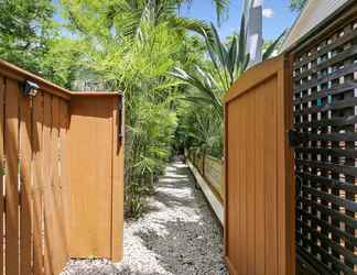 Exterior 2 Serenity by Avantstay Guest House in Old Town w/ Shared Pool Month Long Stays Only