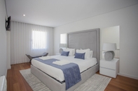 Bedroom Liiiving - Luxury River View Apartment X