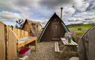 Exterior 3 Shepherds Loch Glamping