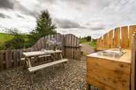 Common Space Shepherds Loch Glamping