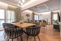 ห้องนอน Phaedrus Living: Luxury Penthouse Ploutarchou