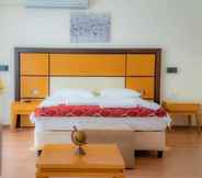 Kamar Tidur 5 Platanus Hotel