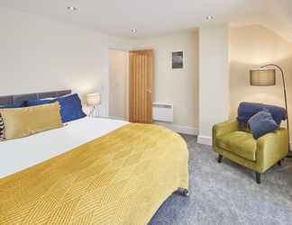 Bedroom 2 Host Stay Baslow Road Serviced Apartment