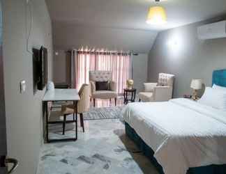 Bedroom 2 Bondi Beach Resort