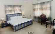 Kamar Tidur 3 Waypoint Hotel