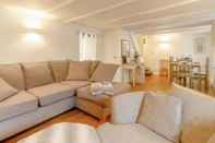 Common Space Charming 2-bed Cottage in Wadebridge, Cornwall