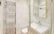 In-room Bathroom 4 Host Stay Cornflower Cottage