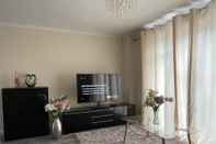 Lobi Enjoy Lovely 4 bed Apartment With Garden