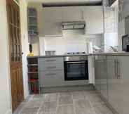 Kamar Tidur 7 Enjoy Lovely 4 bed Apartment With Garden