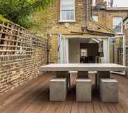 Ruang Umum 4 The North Kensington Cottage by House of Kip