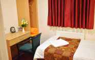 Bilik Tidur 3 Royal Square Hotel - BHX & NEC