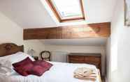 Bedroom 3 Stunning 8 Beds Country Retreat nr Richmond