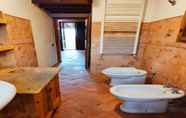 Toilet Kamar 6 Chalet In Enchanted Forest Private Pool