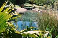 Swimming Pool Porcupine Hills Guest Farm