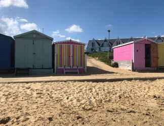 Exterior 2 Beautiful 4-bed House in Walton on the Naze