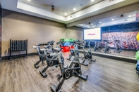 Fitness Center Comfy 1BR King Suite Close to Downtown w Fast Wifi