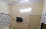 Bedroom 6 Zam Zam Hotel & Guest House Mirpurkhas