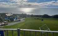 Lainnya 7 Stunning Hillside Sea View 2-bed in Barmouth