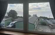 Others 6 Stunning Hillside Sea View 2-bed in Barmouth