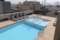 Swimming Pool Azur Regency Hotel Apartment