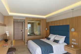 Bilik Tidur 4 Atlantica Imperial Residences-AdultsOnly