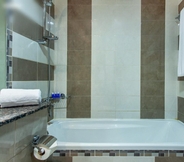 In-room Bathroom 5 Elegant Apt In Al Barsha South