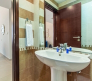 In-room Bathroom 4 Elegant Apt In Al Barsha South