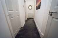 Lobby Immaculate 1-bed Apartment in Merthyr Tydfil