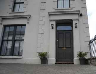 Exterior 2 Immaculate 1-bed Apartment in Merthyr Tydfil