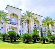 Bangunan 7 Beverly Hills Luxury Mansion Right in Sosua