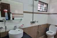 In-room Bathroom Impeccable 4-bed Villa in Gujrat