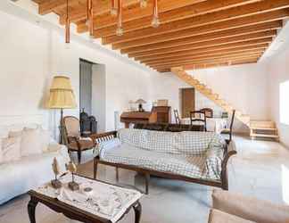 Lobi 2 Charming 3-bed Villa in Pidasos With Open Views