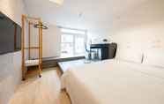 Bedroom 6 Hotelshere-Ximen