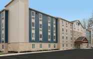 Bangunan 2 Woodspring Suites Jacksonville Orange Park