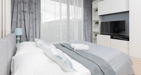 Others 2 Studio Warsaw Grójecka by Renters