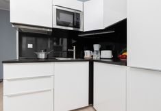 Others 5 Studio Warsaw Grójecka by Renters