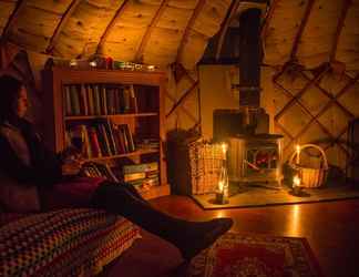 Lobby 2 Mongolian Yurts Fordhall Organic Farm