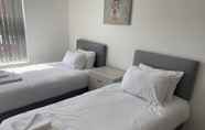 Kamar Tidur 2 Hucknall Short Stays