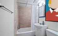 In-room Bathroom 3 Newly Renovate Studio-2 Blocks From Place des Arts