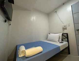 Bilik Tidur 2 Star DeMakati Transient Inn