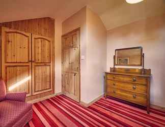 Bedroom 2 Host Stay The Red Brick Barn