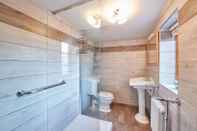 Toilet Kamar Host Stay Oldcorn Cottage