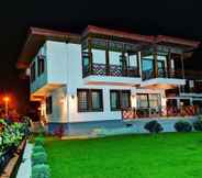 Luar Bangunan 4 Enchanting Villa Near Firtina River With Backyard